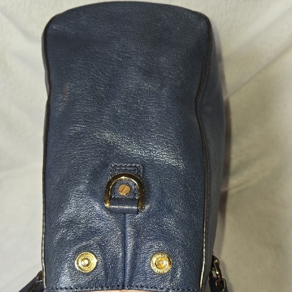 Michael Kors Vintage NAVY Satchel Gold MK HDWR Classic Elegance Soft Leather HTF - Picture 14 of 16